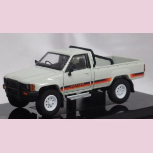 画像: パラゴン トヨタ ハイラックス シングルキャブ 1984 WHITE