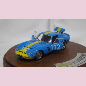 画像: Ignition Model PGM  FERRARI 250 GTO #112 China Exclusive *Rotating display Blue/Yellow