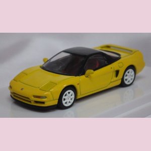 画像: HOBBY HONDA NSX(NA1) TypeR 1994 with Engine Display model TypeR 30th Anniversary Indy Yellow Pearl