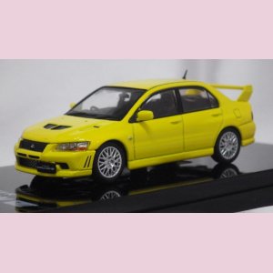 画像: ホビージャパン ミツビシ ランサーGSR エヴォリューションVII エンジンディスプレイモデル付き Dandelion Yellow