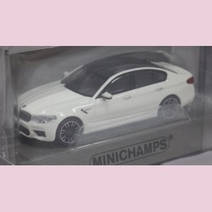 画像: ミニチャンプス BMW M5 2018 WHITE