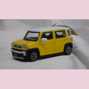 画像: BM CREATIONS SUZUKI Hustler 2019 (RHD) Active Yellow/White Top