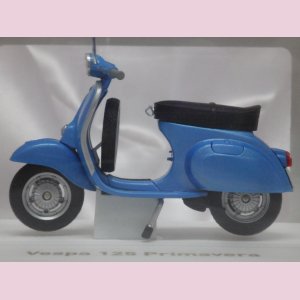 画像: NOREV Vespa 125 Primavera メタリックブルー