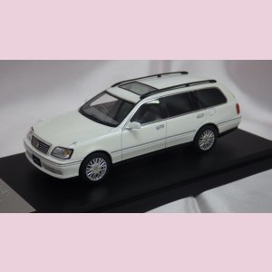 画像: MARK43 TOYOTA CROWN ESTATE3.0 ROYAL SALOON White Pearl Crystal Shine