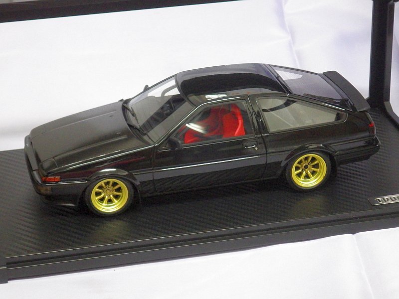 イグニッションモデル S 1 18 トヨタ スプリンタートレノ Ae86 3 Door Gtv Black Tada Tool Garage