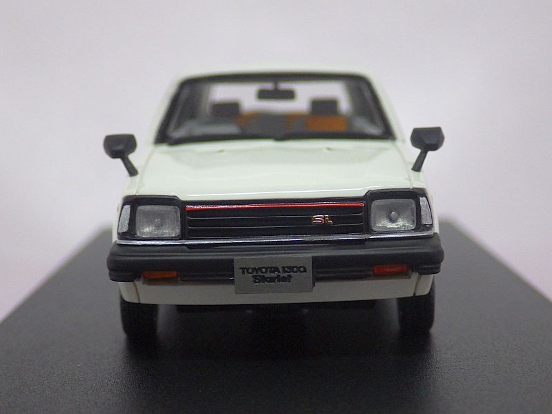 ハイストーリー 1/43 トヨタ スターレット Si (1982) スマッシュ