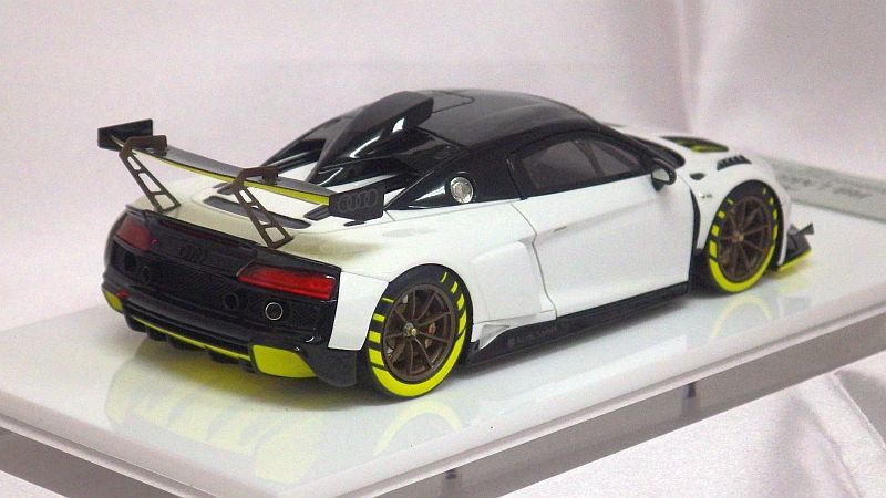 MAKE UP EIDOLON AUDI R8 LMS GT2 GoodWood Festival of