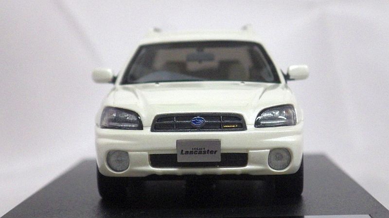 ハイストーリー スバル レガシィ ランカスター 6(2001) Premium White