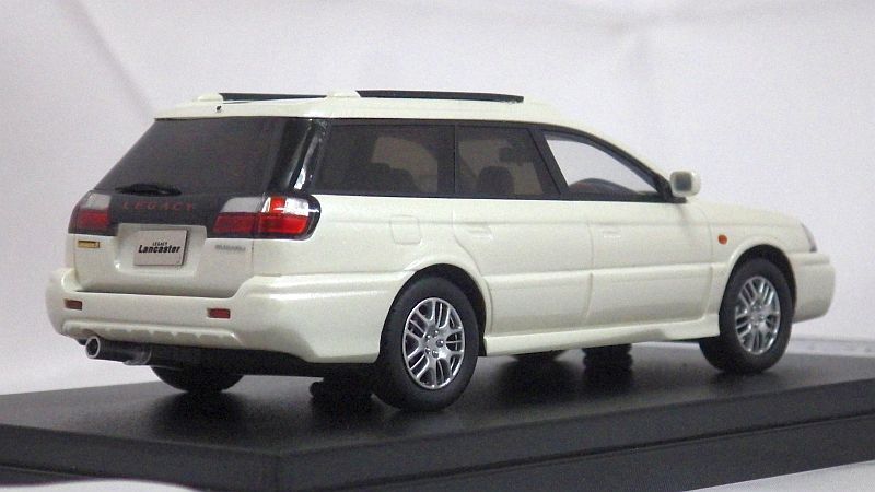 ハイストーリー スバル レガシィ ランカスター 6(2001) Premium White