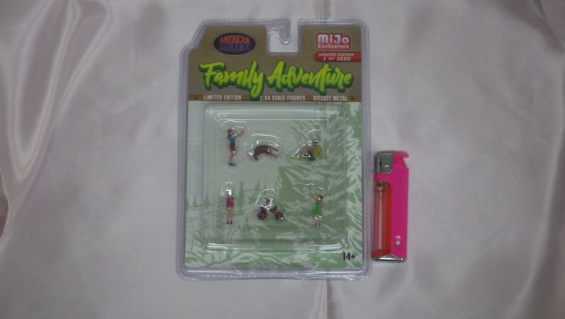 画像1: Ignition Model Figure Set Family Adventure