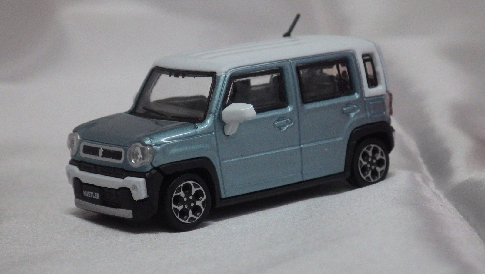 画像1: BM CREATIONS スズキ ハスラー 2019 (RHD) Off Blue/White Top