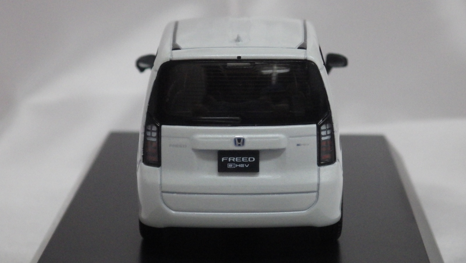 画像4: HOBBY JAPAN HONDA FREED Platinum White Pearl