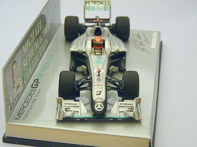 画像: MINICHAMPS Mercedes GP Petronas M.SCHUMACHER SHOWCAR 2010 SILVER